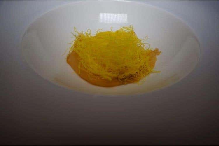 Zuppa di tinca con passaggio speziato e capelli d'angelo - Sandro Serva - La Trota